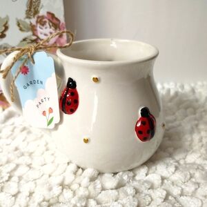 Global Designs Garden Party Ladybug Mug